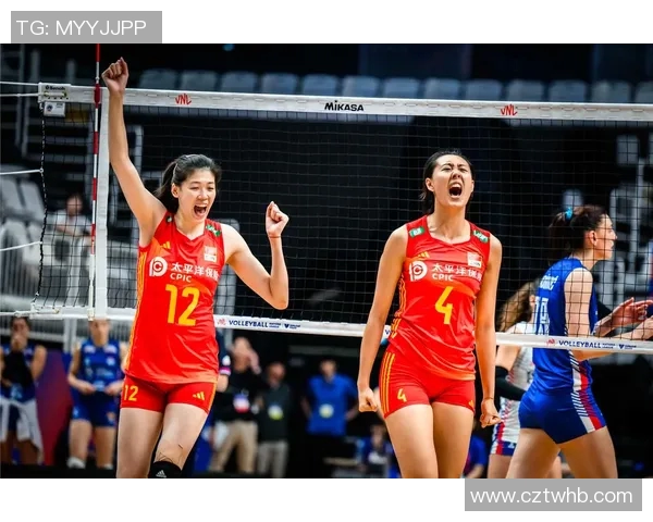 中国女排与俄罗斯女排激战正酣谁能在世界赛场上笑到最后